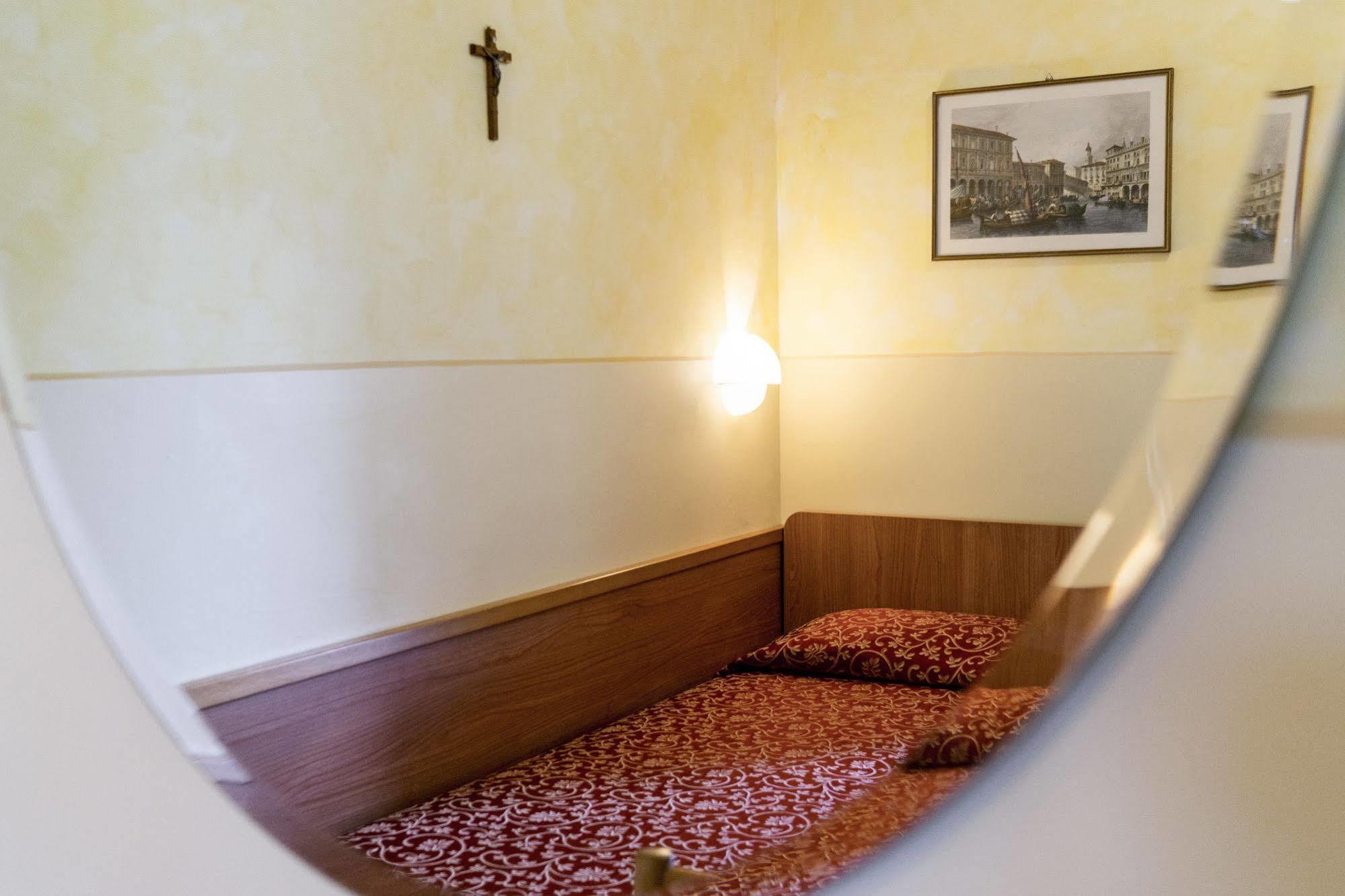 Sorriso Hotel Toscolano Maderno