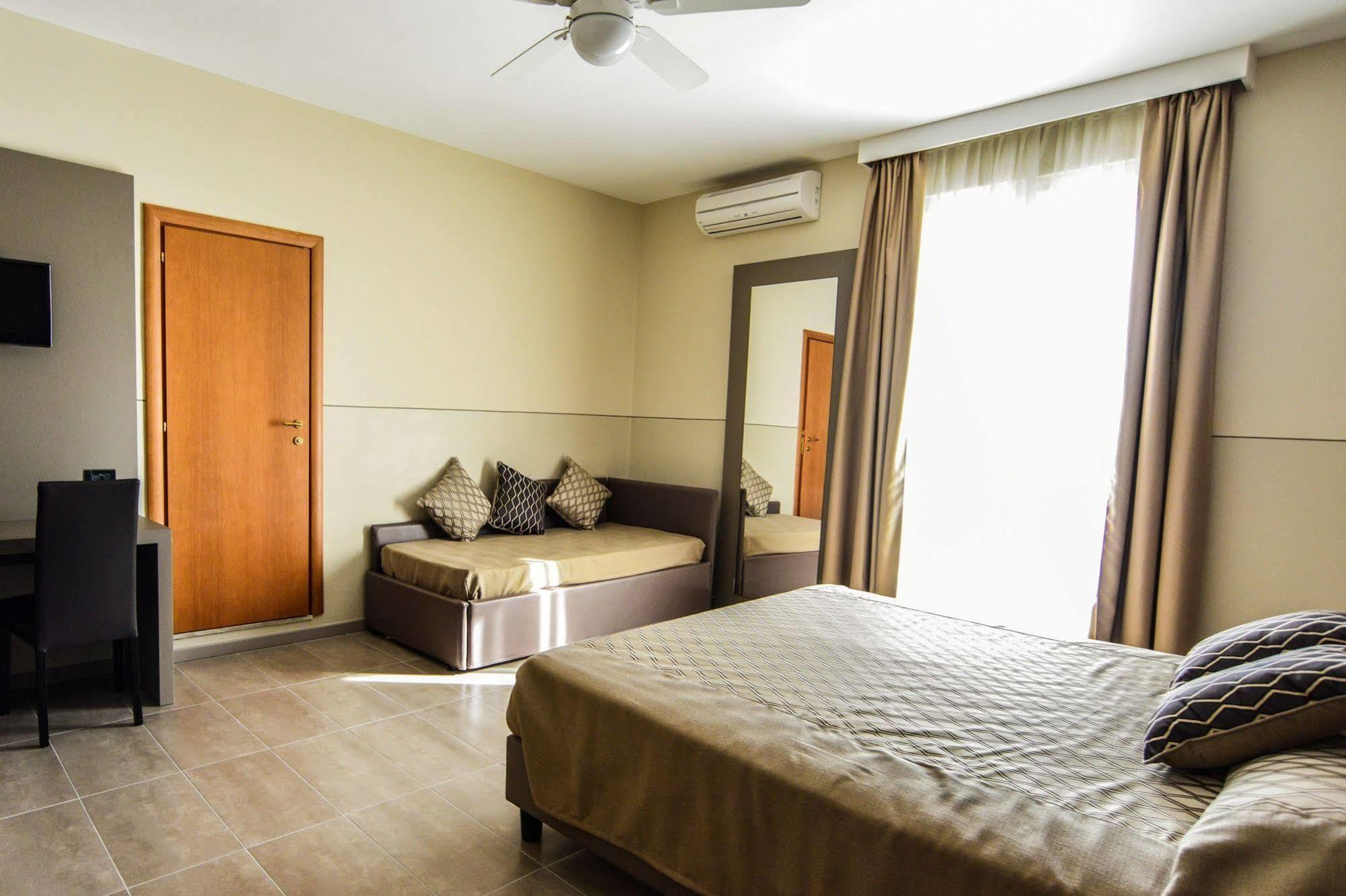 Hotel Sorriso 3*